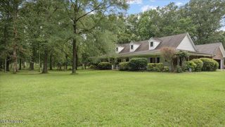 161 Goshen Springs Lane, Brandon, MS 39047
