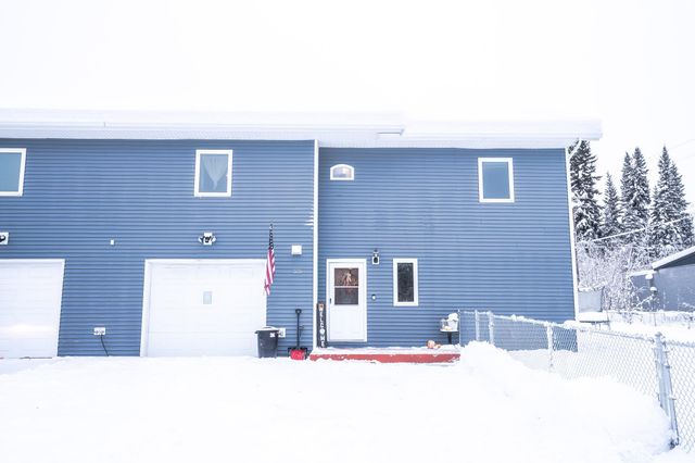 526 E 5TH AVENUE, North Pole, AK 99705