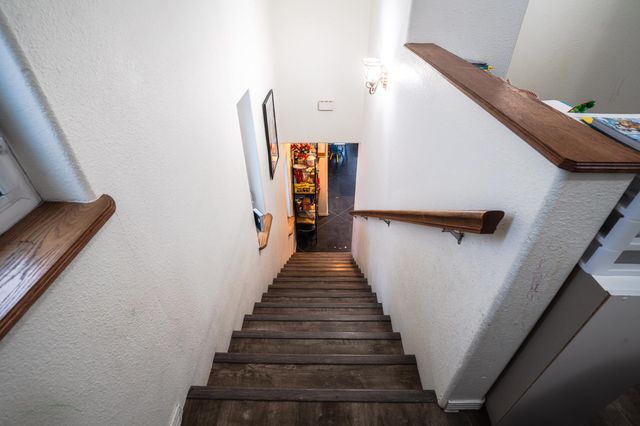 526 E 5TH AVENUE, North Pole, AK 99705