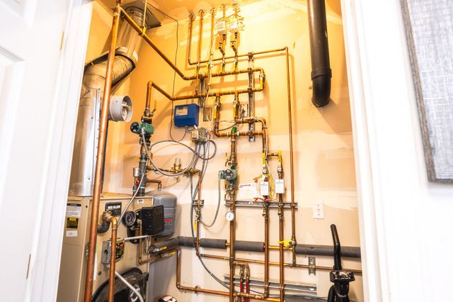 526 E 5TH AVENUE, North Pole, AK 99705