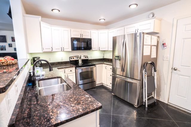 526 E 5TH AVENUE, North Pole, AK 99705