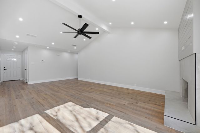 1710 Yorktown Drive, Arlington, TX 76014