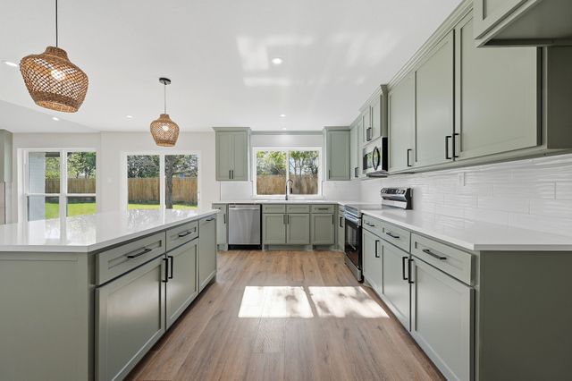 1710 Yorktown Drive, Arlington, TX 76014