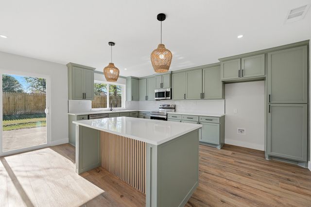 1710 Yorktown Drive, Arlington, TX 76014