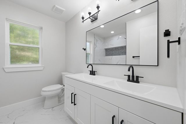 1710 Yorktown Drive, Arlington, TX 76014