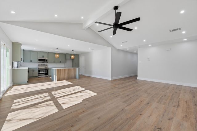 1710 Yorktown Drive, Arlington, TX 76014