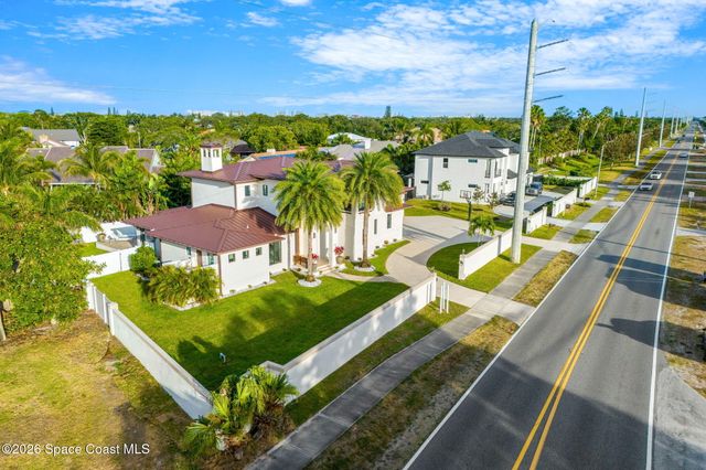 2355 N Riverside Drive, Indialantic, FL 32903