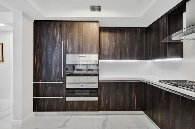 1180 N Federal Hwy 1005, Fort Lauderdale, FL 33304