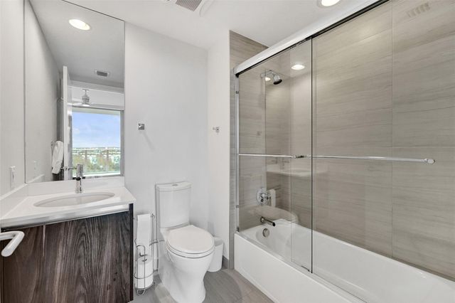 1180 N Federal Hwy 1005, Fort Lauderdale, FL 33304