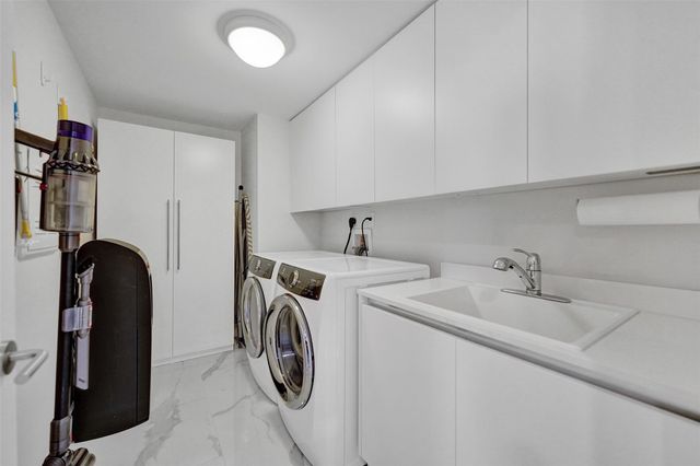 1180 N Federal Hwy 1005, Fort Lauderdale, FL 33304