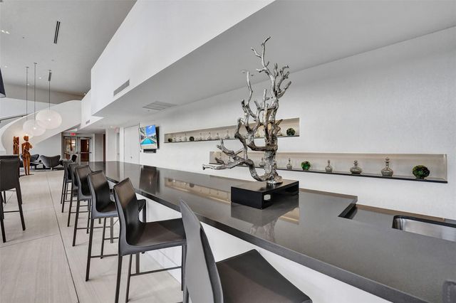 1180 N Federal Hwy 1005, Fort Lauderdale, FL 33304