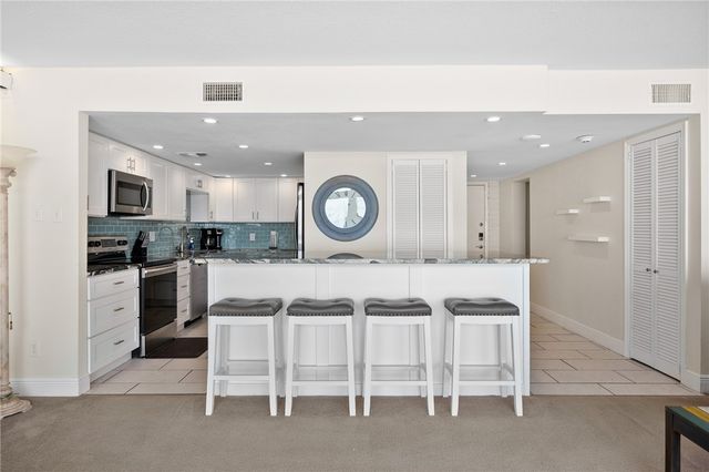 4242 Gulfbreeze Blvd 302, Corpus Christi, TX 78402