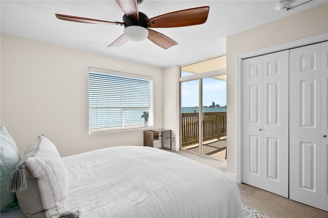 4242 Gulfbreeze Blvd 302, Corpus Christi, TX 78402