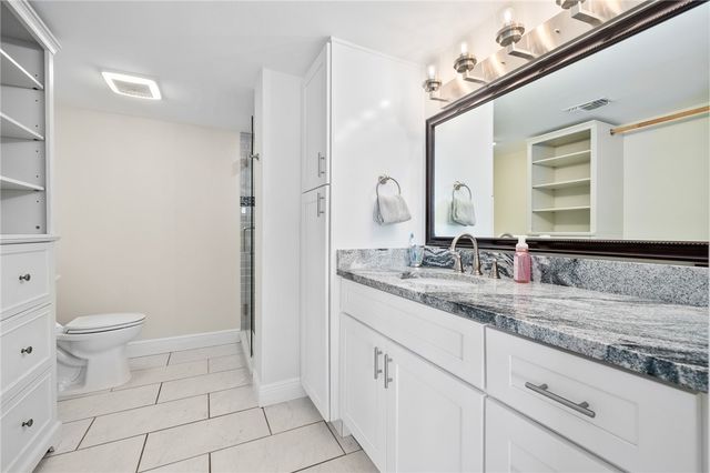 4242 Gulfbreeze Blvd 302, Corpus Christi, TX 78402