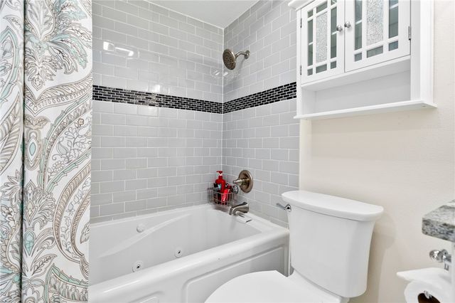 4242 Gulfbreeze Blvd 302, Corpus Christi, TX 78402