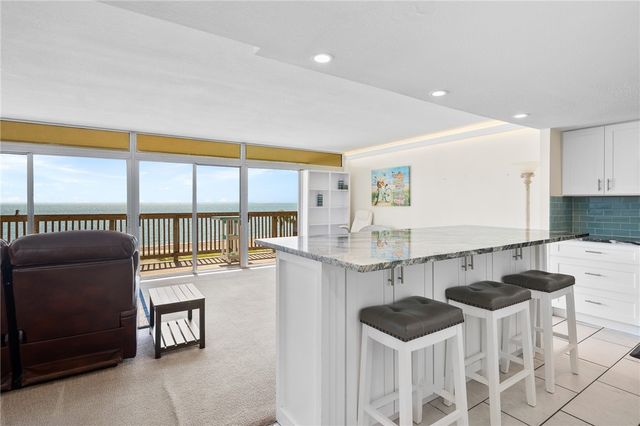 4242 Gulfbreeze Blvd 302, Corpus Christi, TX 78402