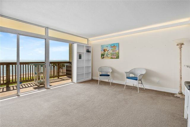 4242 Gulfbreeze Blvd 302, Corpus Christi, TX 78402