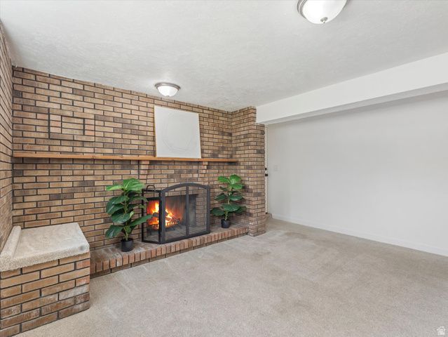 3040 W DON SALVADOR AVE, Taylorsville, UT 84129