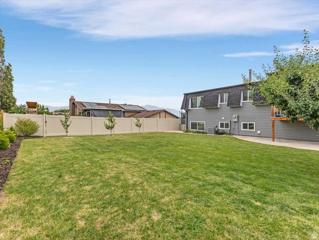 3040 W DON SALVADOR AVE, Taylorsville, UT 84129