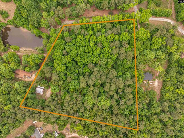 108 SE Sedgewood Road, Hopkins, SC 29061