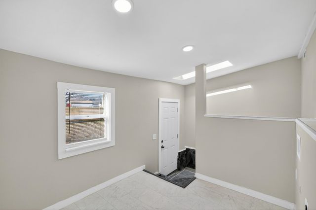 1231 S Topeka Ave, Wichita, KS 67211