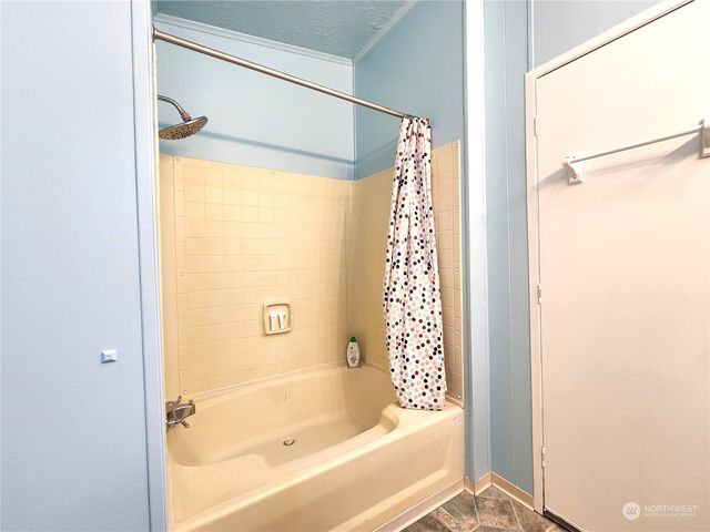 104 Francis Lane, Centralia, WA 98531