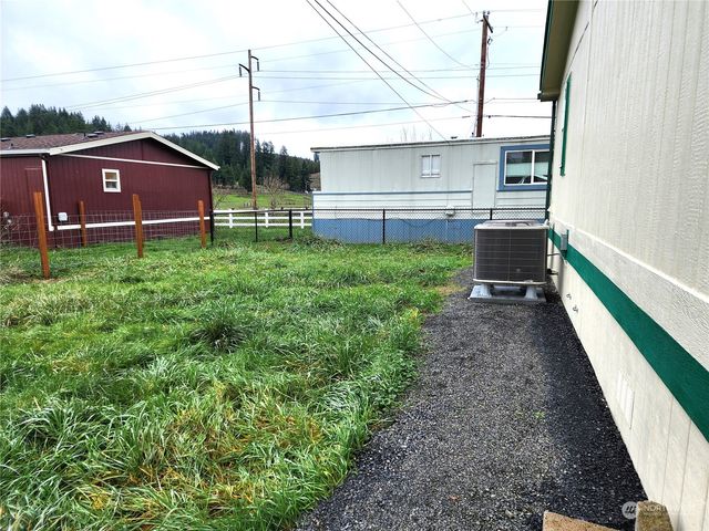 104 Francis Lane, Centralia, WA 98531