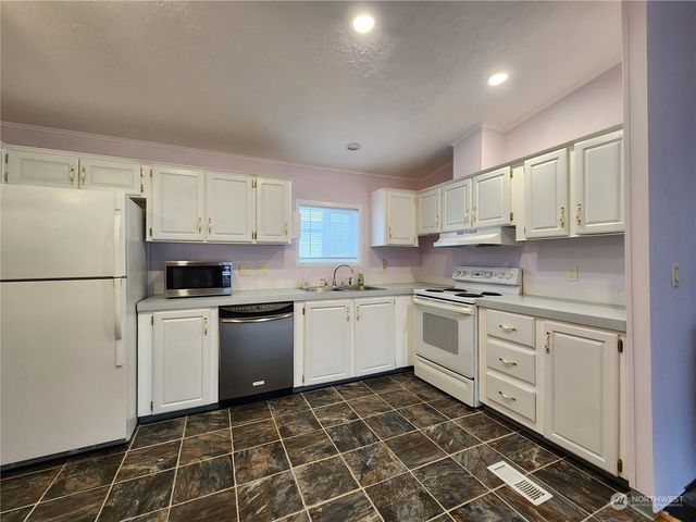 104 Francis Lane, Centralia, WA 98531