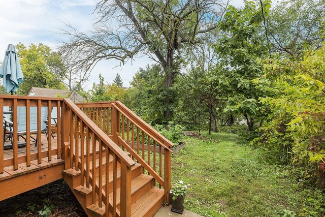 1027 5th Street E, Saint Paul, MN 55106