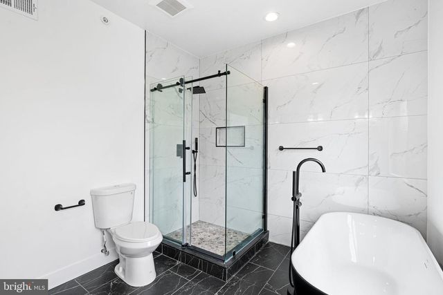 5520 WALTON AVE, Philadelphia, PA 19143