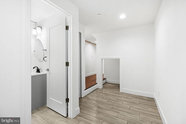 5520 WALTON AVE, Philadelphia, PA 19143