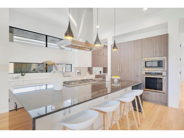 1912 Kipling Street, Houston, TX 77098