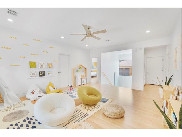 1912 Kipling Street, Houston, TX 77098