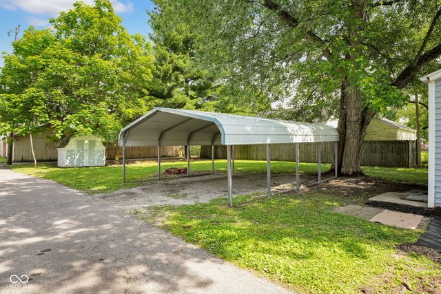 1617 Lafayette Avenue, Columbus, IN 47201