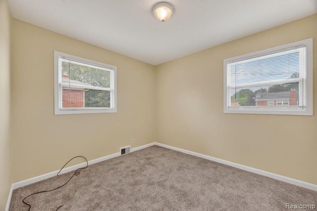 2492 Ackley Avenue, Westland, MI 48186