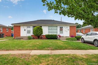2492 Ackley Avenue, Westland, MI 48186