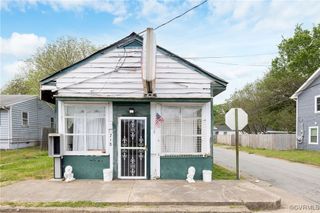 218 N Old Church St, Petersburg, VA 23803