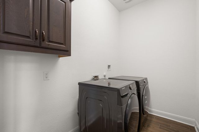 2817 Gatlin CV, Leander, TX 78641