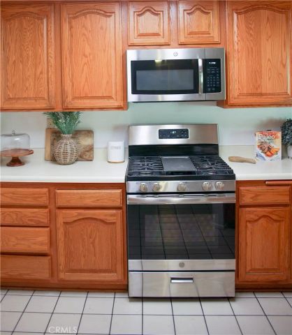 269 Alder Court, Azusa, CA 91702