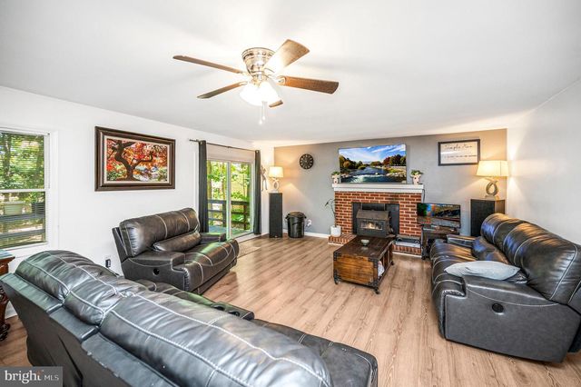 143 JEFFERSON AVE, Locust Grove, VA 22508