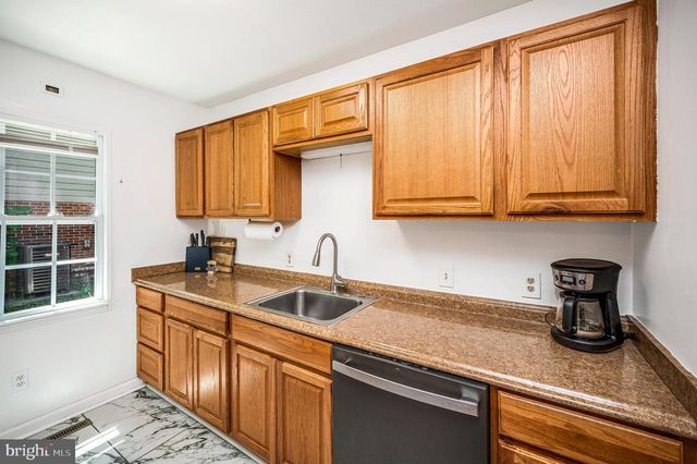 143 JEFFERSON AVE, Locust Grove, VA 22508