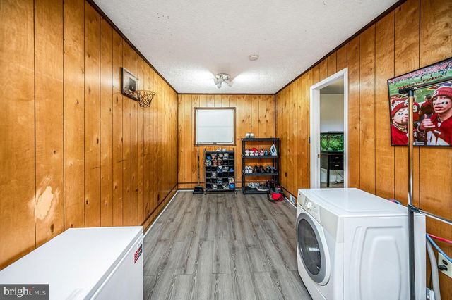 143 JEFFERSON AVE, Locust Grove, VA 22508