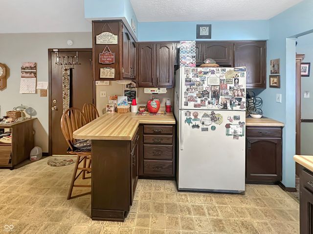 7839 Broadview Drive, Indianapolis, IN 46227