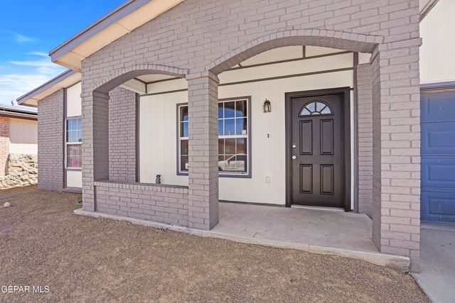 624 Villa Victoria Drive, Horizon City, TX 79928