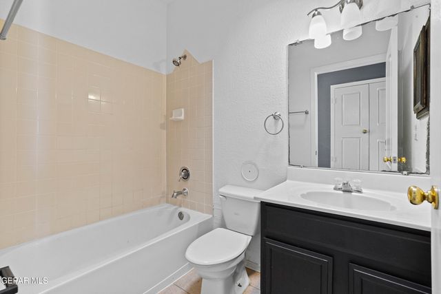 624 Villa Victoria Drive, Horizon City, TX 79928