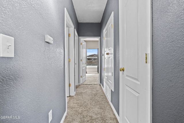 624 Villa Victoria Drive, Horizon City, TX 79928