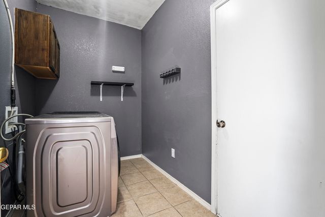 624 Villa Victoria Drive, Horizon City, TX 79928