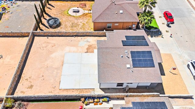 624 Villa Victoria Drive, Horizon City, TX 79928