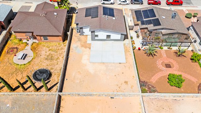 624 Villa Victoria Drive, Horizon City, TX 79928