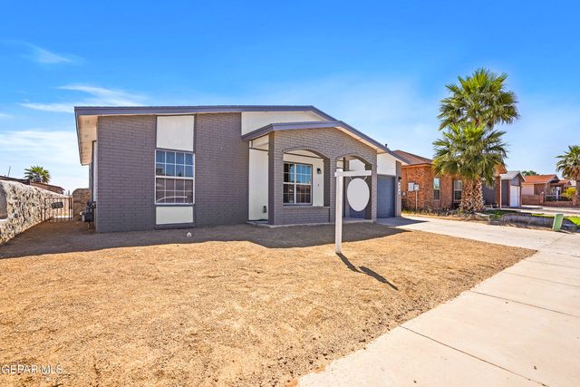 624 Villa Victoria Drive, Horizon City, TX 79928